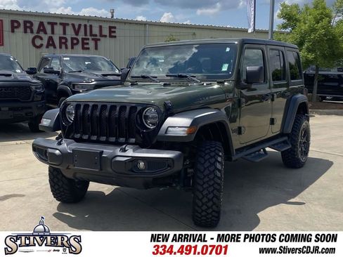 Used 2021 Jeep Wrangler Unlimited Sport AWD/4WD image 38