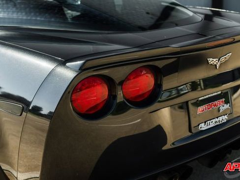 Used 2012 Chevrolet Corvette Z06 w/ 3LZ Preferred Equipment Group image 45