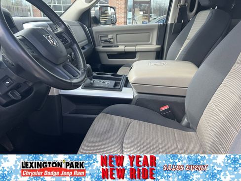 Used 2012 RAM 1500 Big Horn w/ Luxury Group image 13