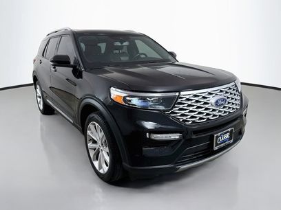 Used 2023 Ford Explorer Platinum w/ Technology Package