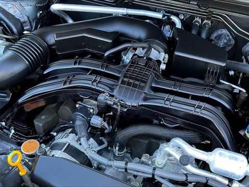 Used 2024 Subaru Crosstrek 2.5i Limited w/ Crosstrek Mirror Package image 34