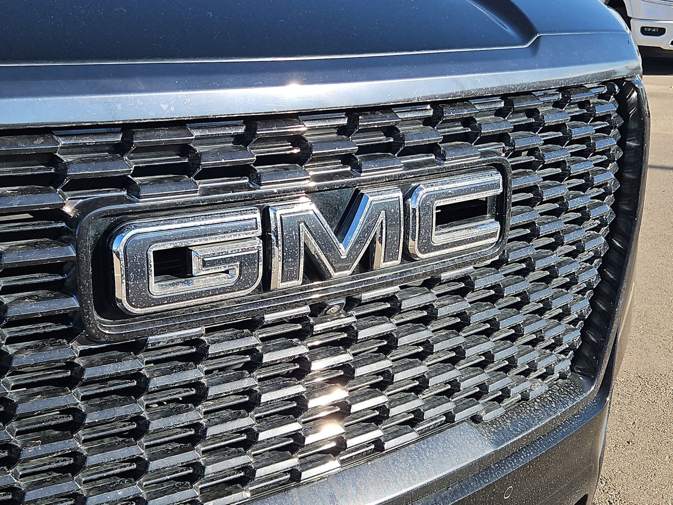 Certified 2023 GMC Yukon Denali Ultimate AWD/4WD image 14