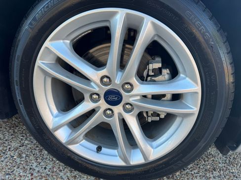 Used 2018 Ford Fusion S image 26