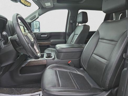 Used 2023 GMC Sierra 2500 Denali w/ Technology Package image 10