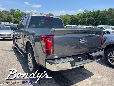 New 2025 Ford F150 Lariat w/ Equipment Group 502A High image 9