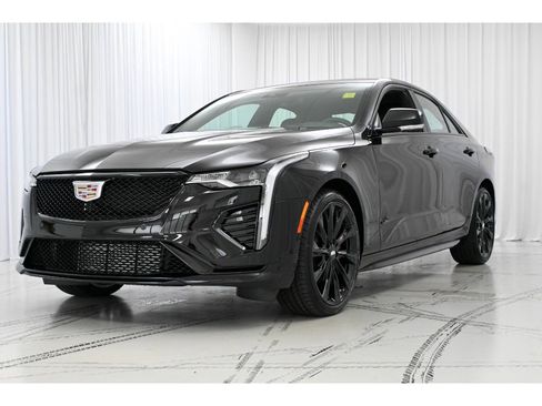 New 2026 Cadillac CT4 V w/ LPO, ONYX Package image 4