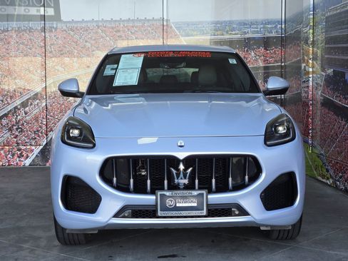 Used 2024 Maserati Grecale GT image 3