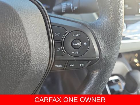 Used 2022 Toyota Corolla LE FWD image 18