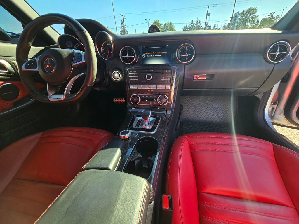 Used 2018 Mercedes-Benz SLC 43 AMG image 15