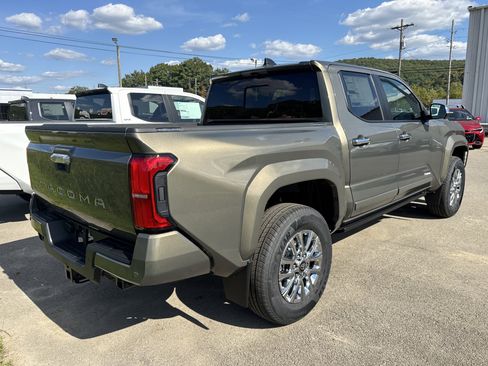 New 2025 Toyota Tacoma Limited AWD/4WD image 3