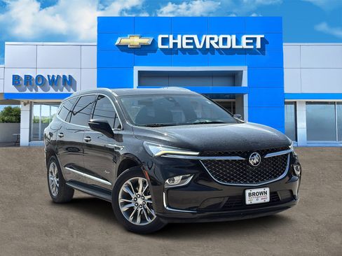 Used 2022 Buick Enclave Avenir image 1