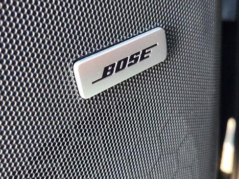 Used 2015 Cadillac Escalade ESV Platinum image 24