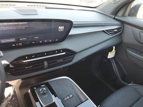 New 2026 Buick Enclave Sport Touring w/ Super Cruise Package image 27