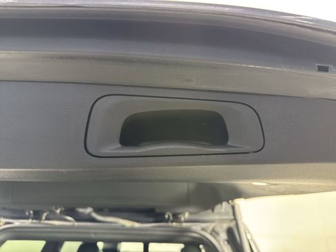 Used 2024 Jeep Wagoneer Series II w/ Flexible Seating Group image 34