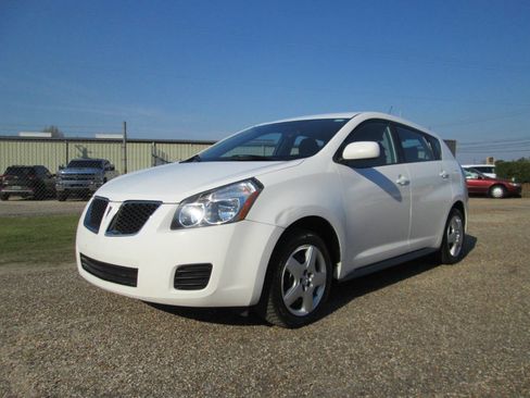 Used 2009 Pontiac Vibe image 1