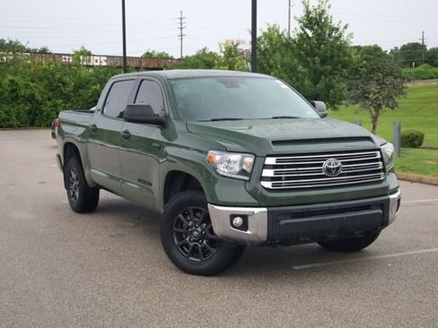 Used 2021 Toyota Tundra SR5 w/ Trail Edition AWD/4WD image 2