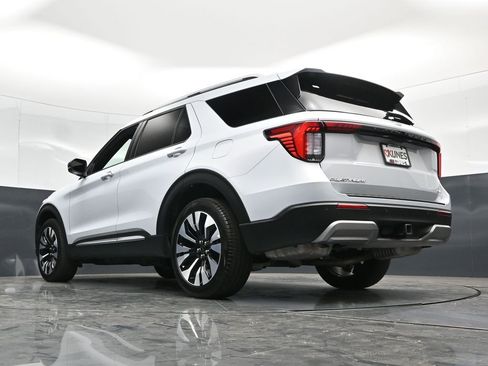 Certified 2025 Ford Explorer Platinum w/ LUX Leather Package AWD/4WD image 56
