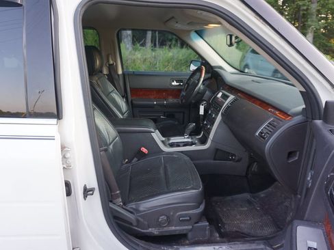 Used 2012 Ford Flex Limited FWD image 14