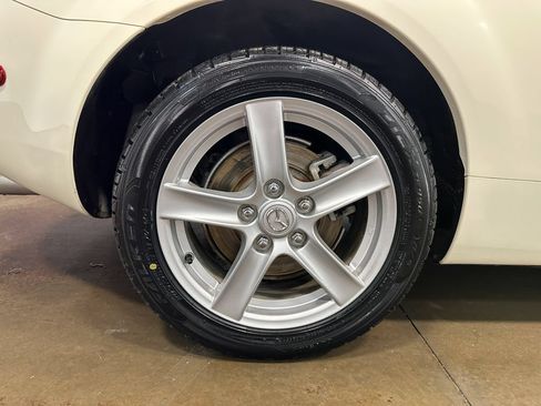 Used 2007 MAZDA MX-5 Miata Sport RWD image 95