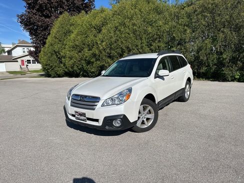 Used 2013 Subaru Outback 2.5i Premium w/ All-Weather Pkg AWD/4WD image 1
