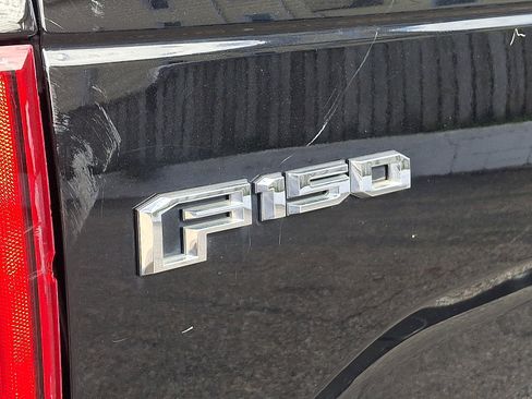 Used 2017 Ford F150 XLT image 29