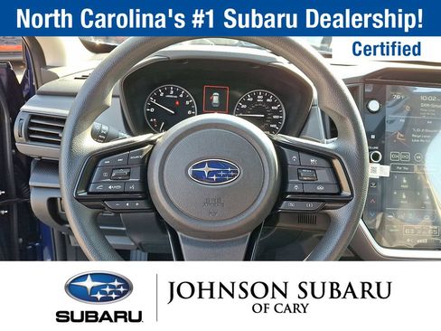 Used 2025 Subaru Crosstrek 2.5i Premium AWD/4WD image 17