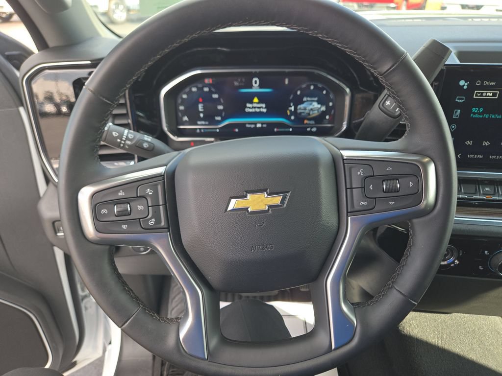 Used 2024 Chevrolet Silverado 1500 LT AWD/4WD image 12