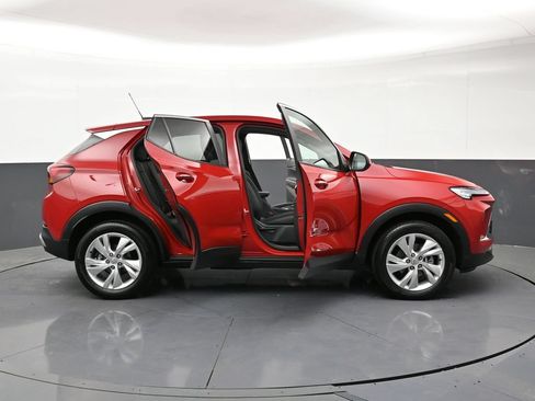 Used 2026 Buick Encore GX Preferred AWD/4WD image 33