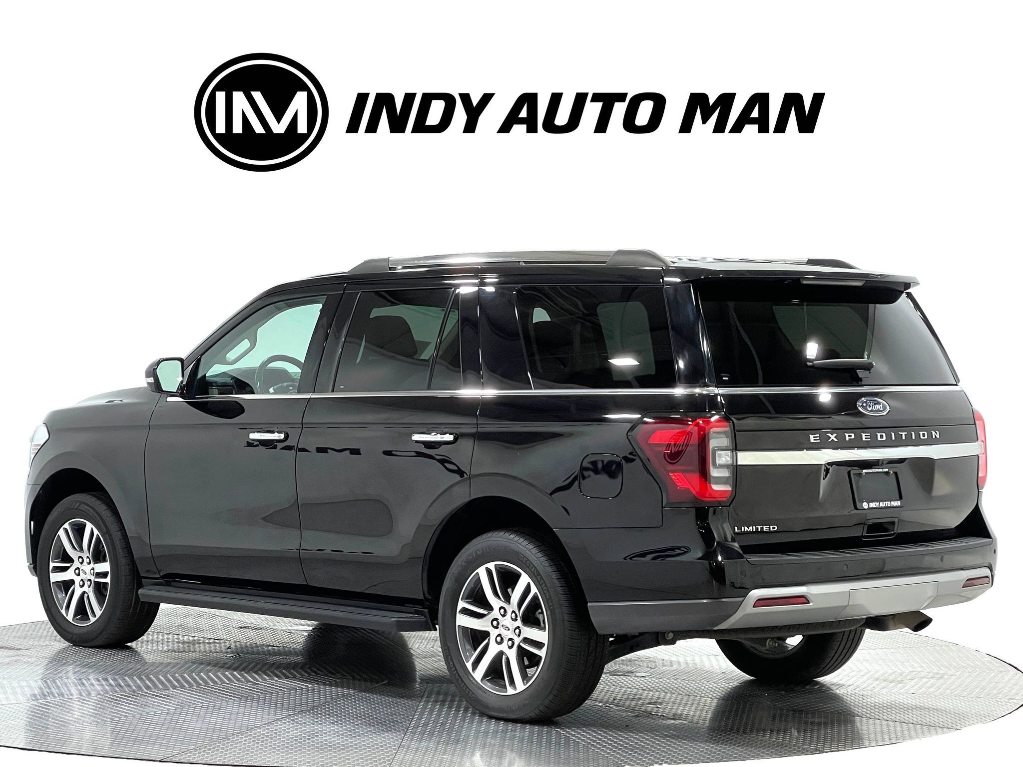 Used 2024 Ford Expedition Limited AWD/4WD image 6