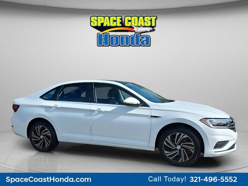 Used 2019 Volkswagen Jetta SEL Premium FWD image 12