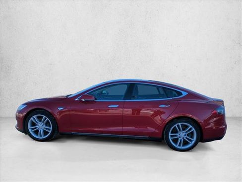 Used 2015 Tesla Model S 70 image 9