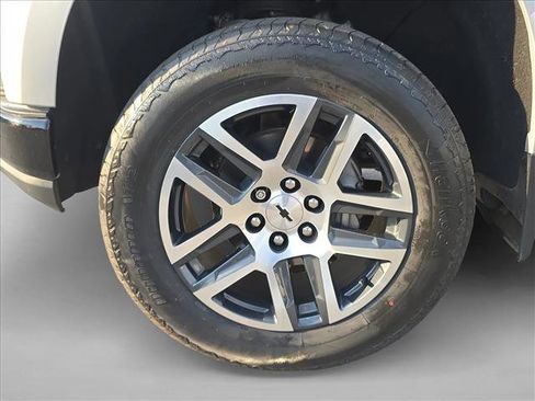 Used 2019 Chevrolet Silverado 1500 LT Trail Boss w/ Convenience Package image 25