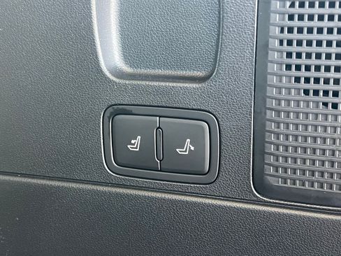 New 2026 Hyundai Ioniq 9 Limited image 19