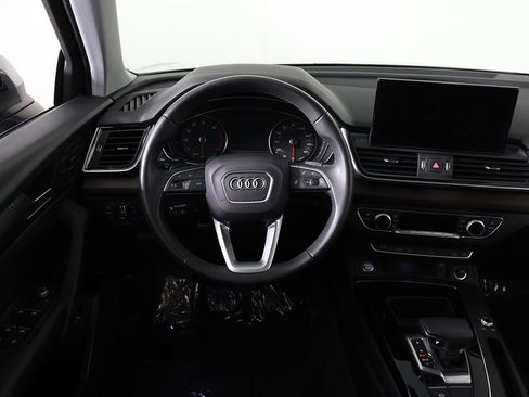 Used 2023 Audi Q5 2.0T Premium w/ Convenience Package AWD/4WD image 32