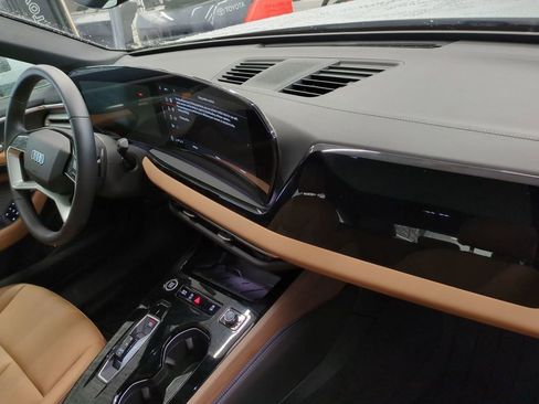 Used 2025 Audi A5 2.0T Premium w/ Convenience Package AWD/4WD image 35