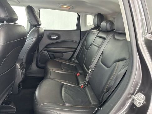 Used 2019 Jeep Compass Limited image 30