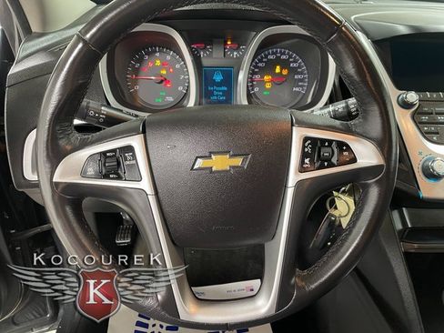 Used 2017 Chevrolet Equinox LT w/ Convenience Package image 14