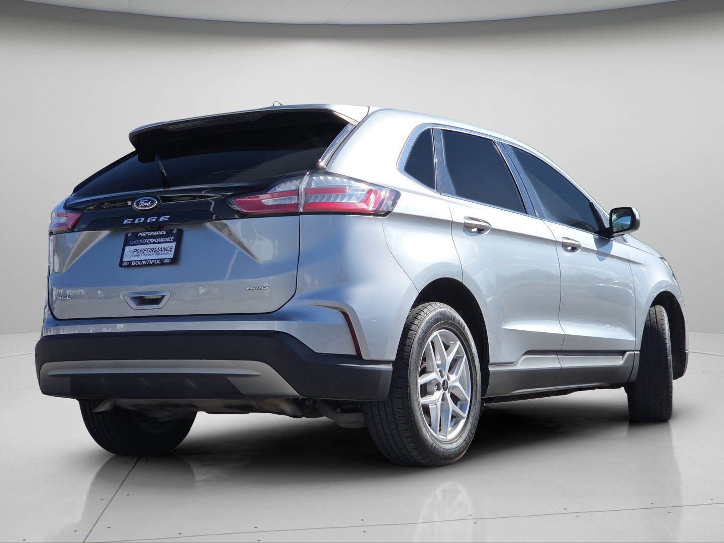 Used 2024 Ford Edge SEL AWD/4WD image 18