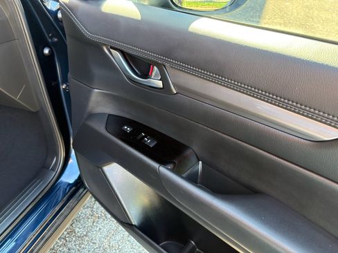 Used 2025 MAZDA CX-5 AWD 2.5 S w/ Preferred Package image 28