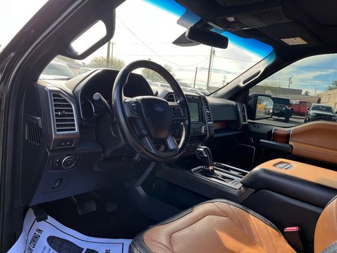 Used 2017 Ford F150 Limited w/ Trailer Tow Package image 27