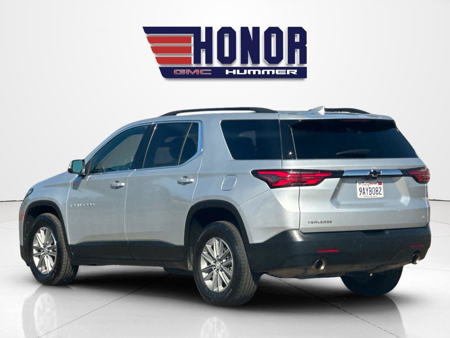 Used 2022 Chevrolet Traverse LT FWD image 6
