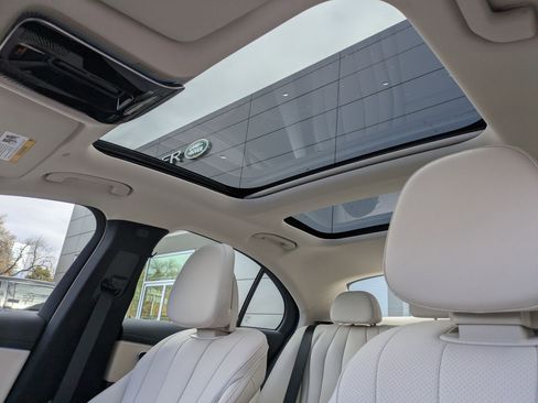 New 2026 Mercedes-Benz E 350 4MATIC Sedan image 14