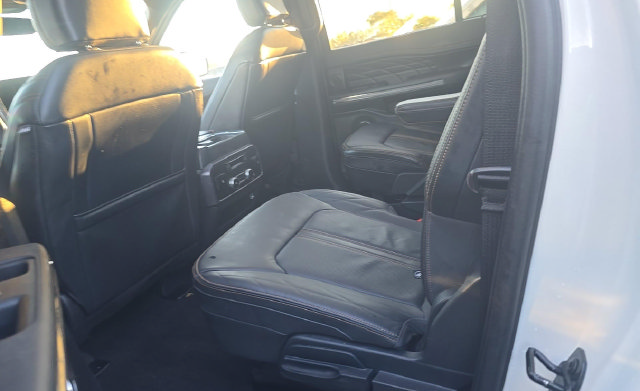Used 2023 Ford Expedition Max Platinum AWD/4WD image 13