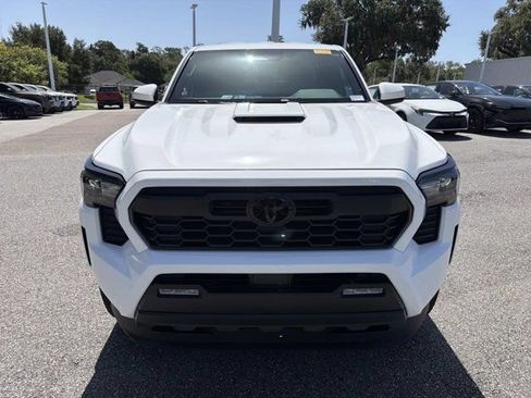 Certified 2026 Toyota Tacoma TRD Sport AWD/4WD image 6