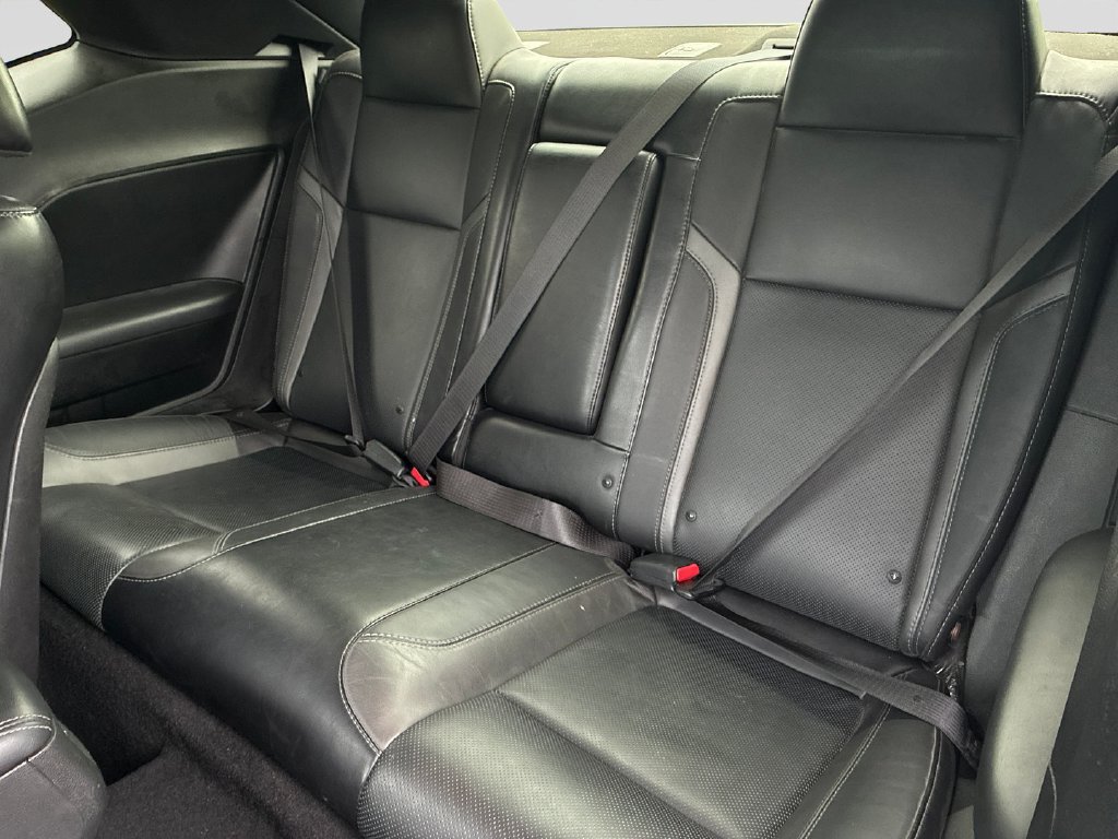 Used 2023 Dodge Challenger SXT RWD image 16