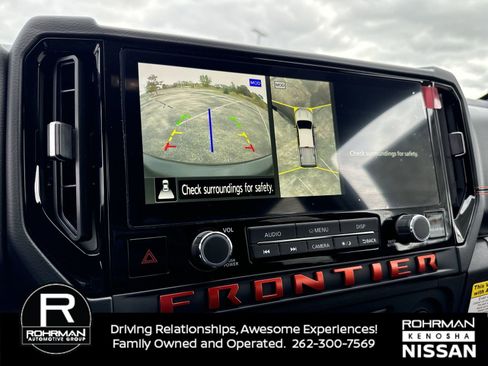 New 2026 Nissan Frontier PRO-4X w/ Pro-4x Convenience Package image 9