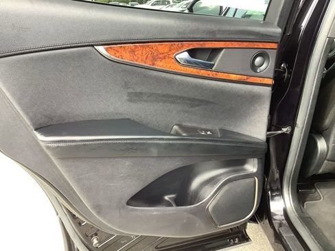 Used 2020 Lincoln Nautilus Reserve w/ Equipment Group 201A image 19