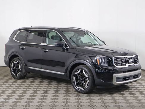Used 2024 Kia Telluride S w/ S Sunroof Package AWD/4WD image 2