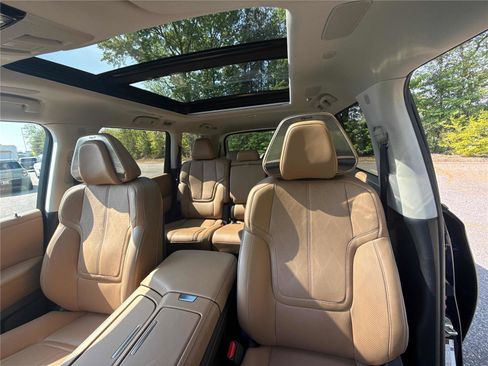 Certified 2025 INFINITI QX80 Sensory image 23