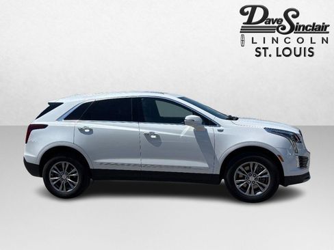 Used 2023 Cadillac XT5 Premium Luxury FWD image 2